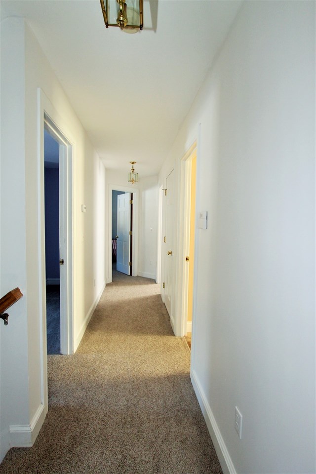 30 Picadilly Road Hampstead, NH 03841 - Photo 34 of 40