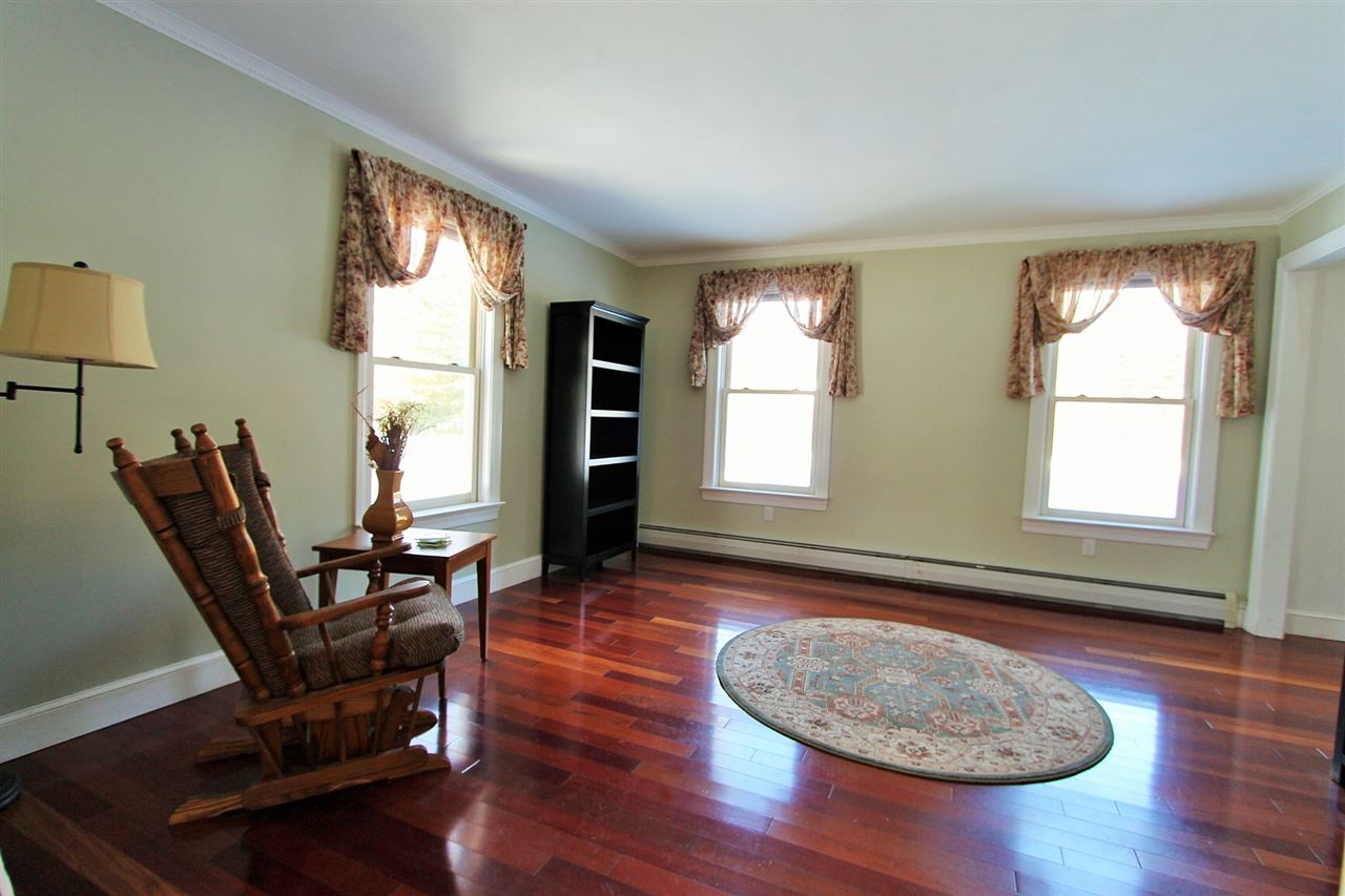 30 Picadilly Road Hampstead, NH 03841 - Photo 6 of 40