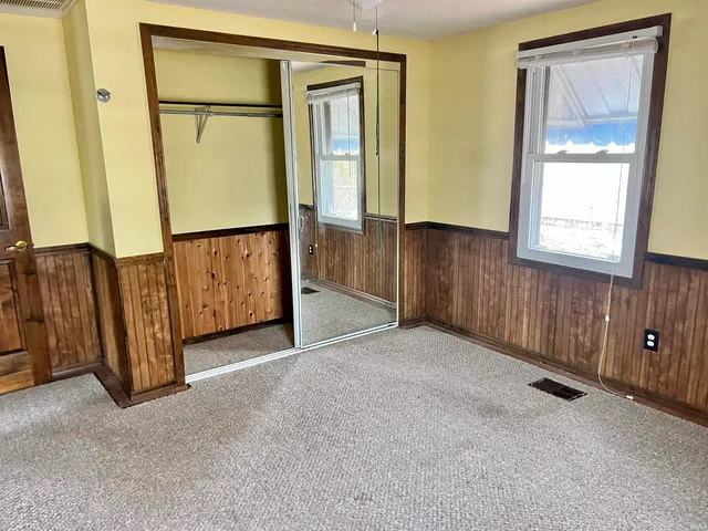 $124,900 | 2405 Woodmont Drive, South Bend, IN 46614