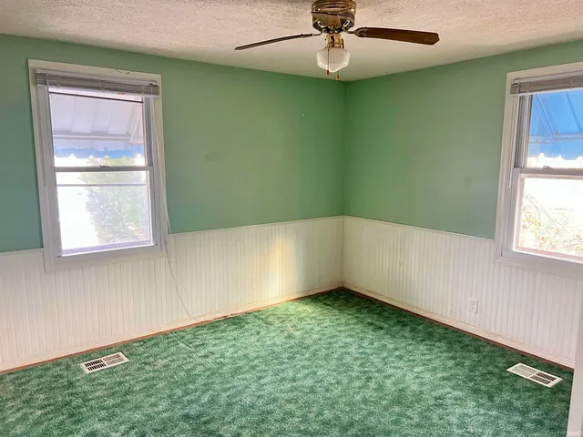 $124,900 | 2405 Woodmont Drive, South Bend, IN 46614