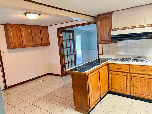 $124,900 | 2405 Woodmont Drive, South Bend, IN 46614