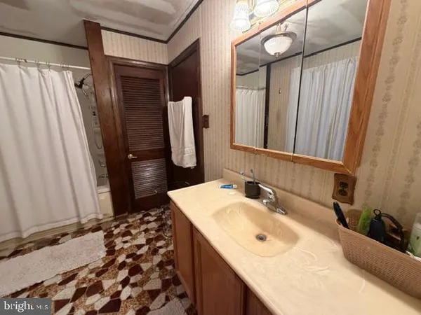 $645,000 | 4 Canal Street, Chatsworth, NJ 08019