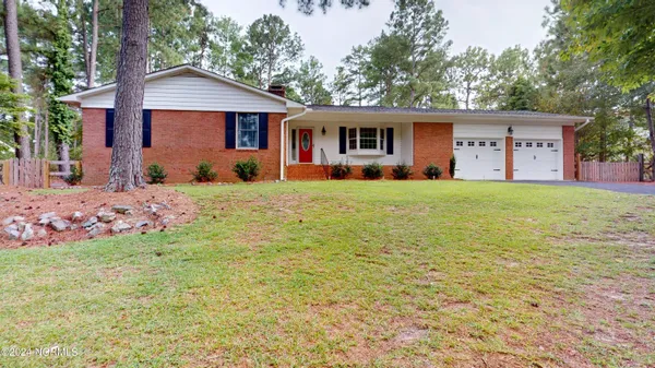 $2,200 | 8 Shadow Drive, Whispering Pines, NC 28327
