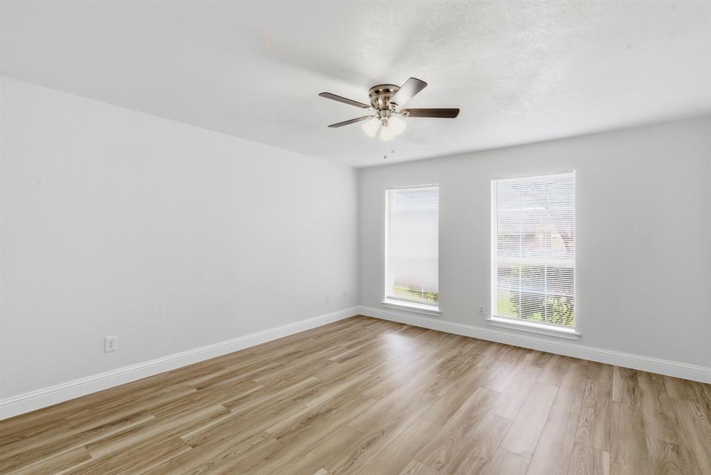8117 Broken Arrow Road Fort Worth, TX 76137 - Photo 14 of 26