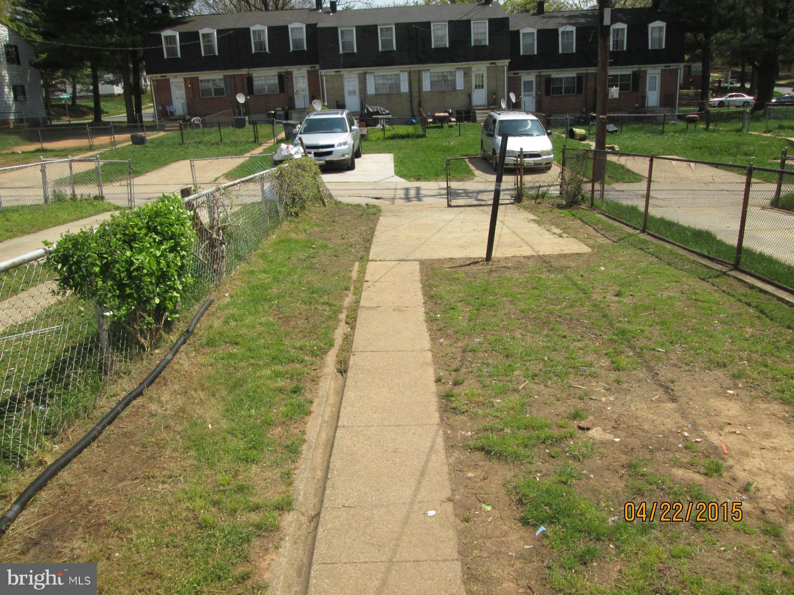 5203 Saybrook Road Baltimore, MD 21206 - Photo 12 of 13 Exterior (Rear)