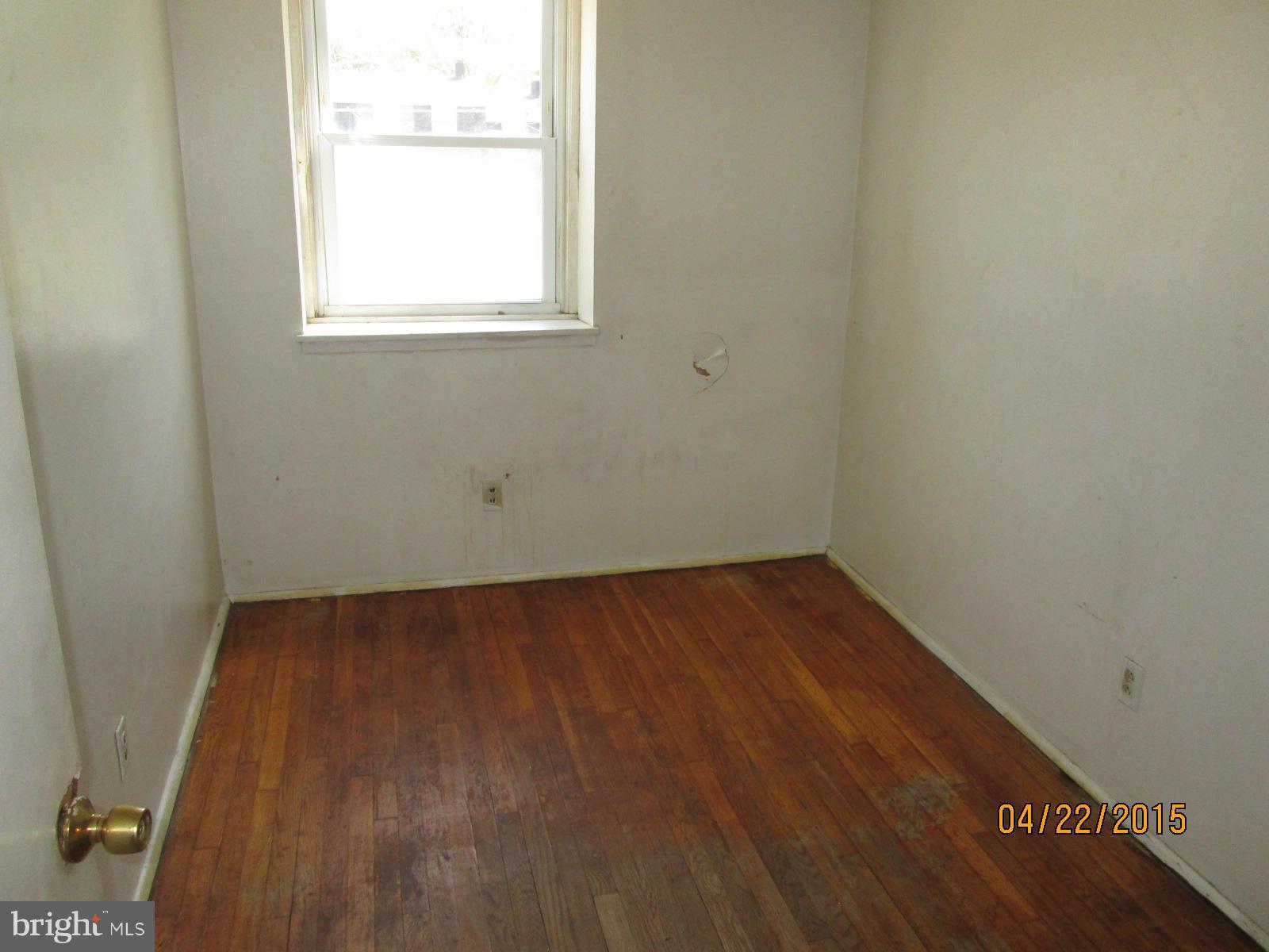 5203 Saybrook Road Baltimore, MD 21206 - Photo 8 of 13 Bedroom