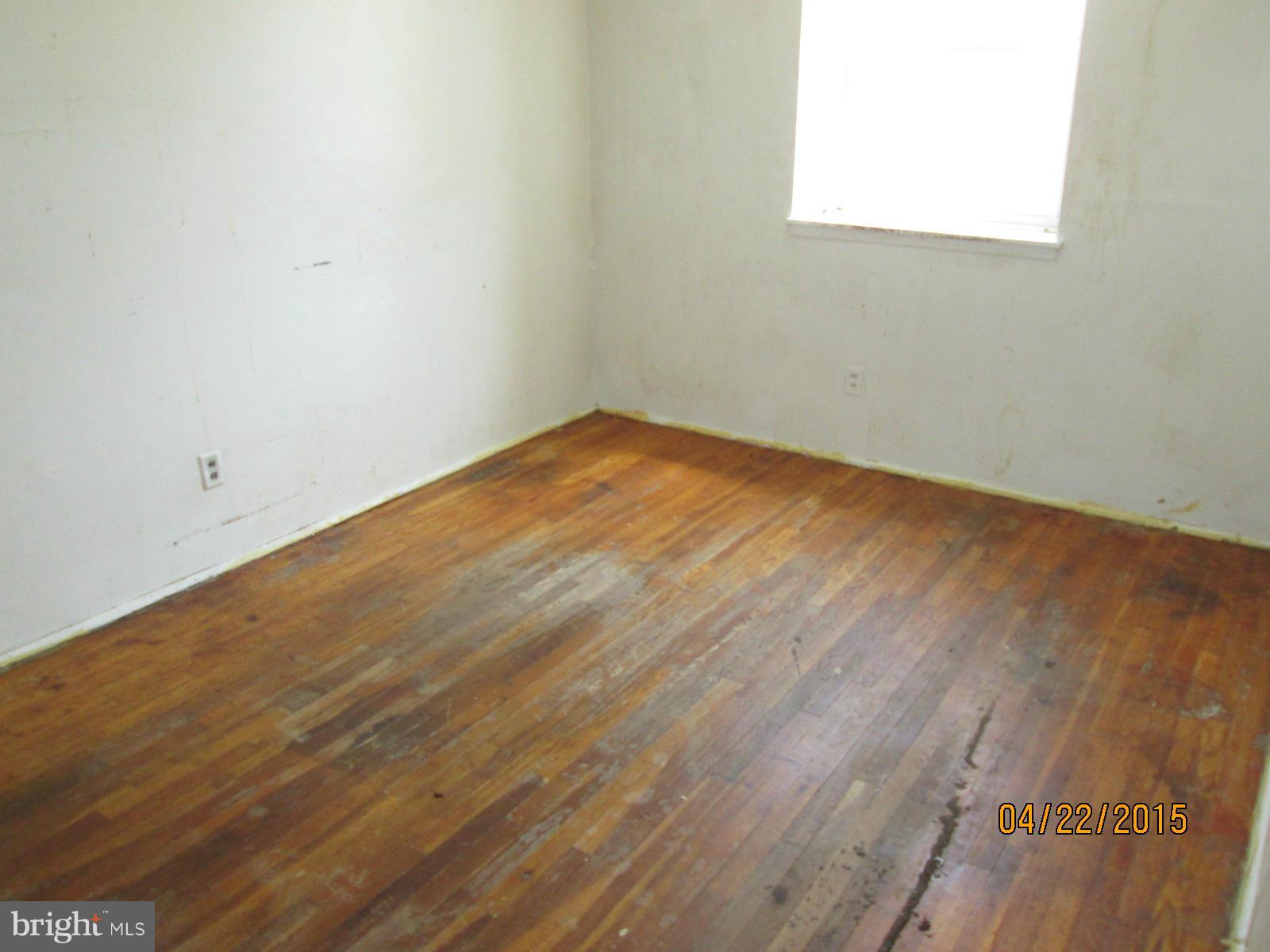 5203 Saybrook Road Baltimore, MD 21206 - Photo 9 of 13 Bedroom