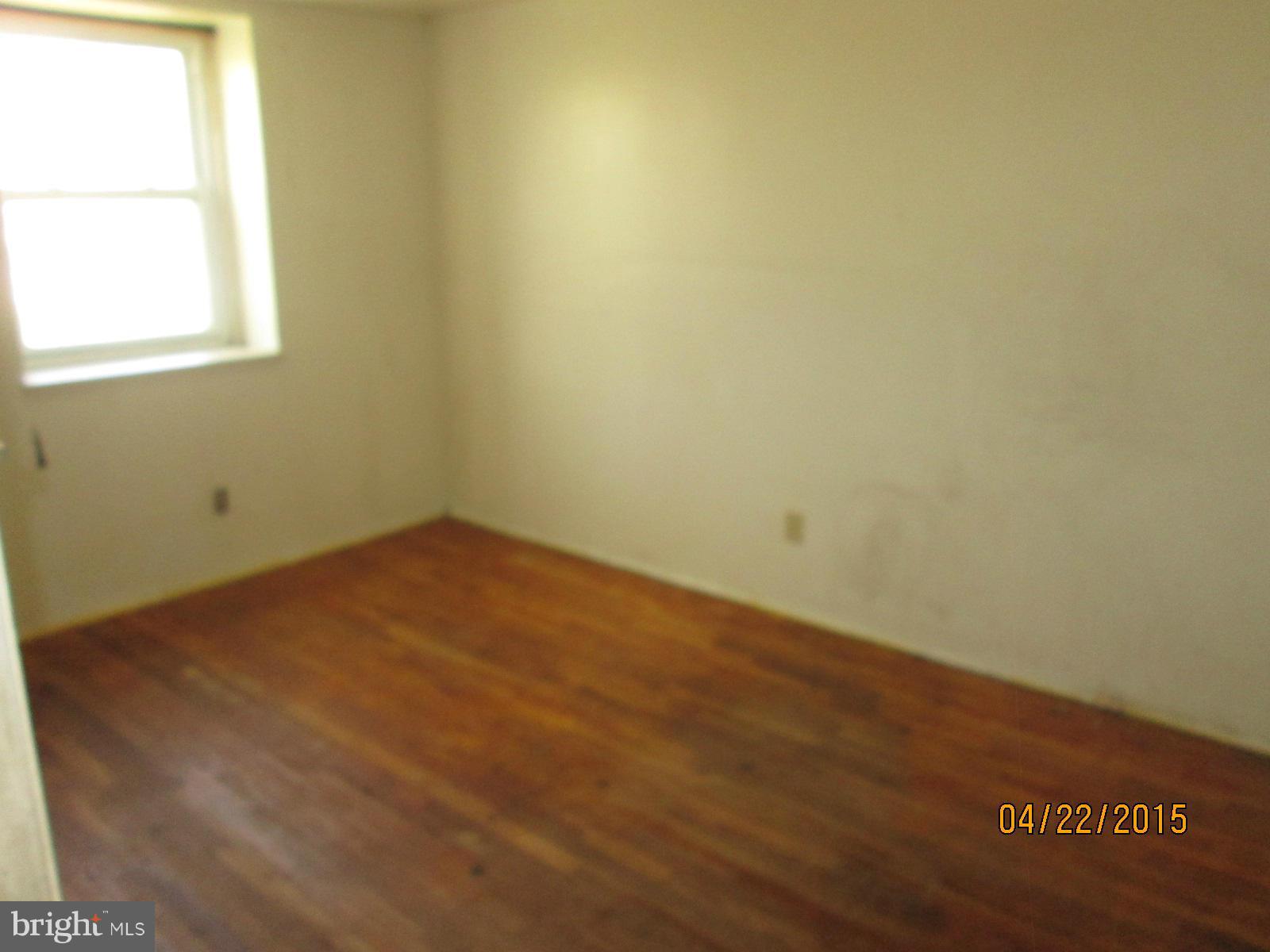5203 Saybrook Road Baltimore, MD 21206 - Photo 10 of 13 Bedroom