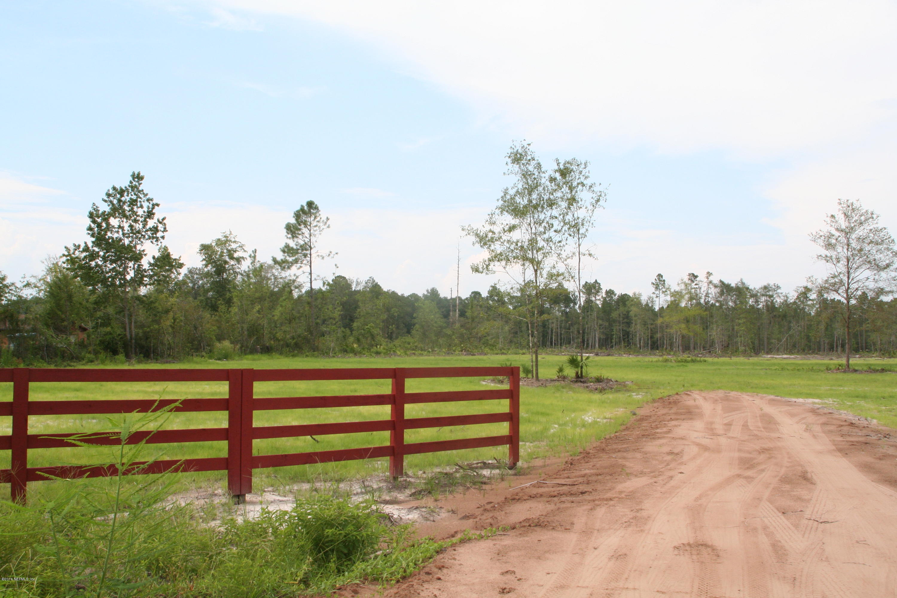511 Randy Road Yulee, FL 32097 - Photo 2 of 10 a view of park