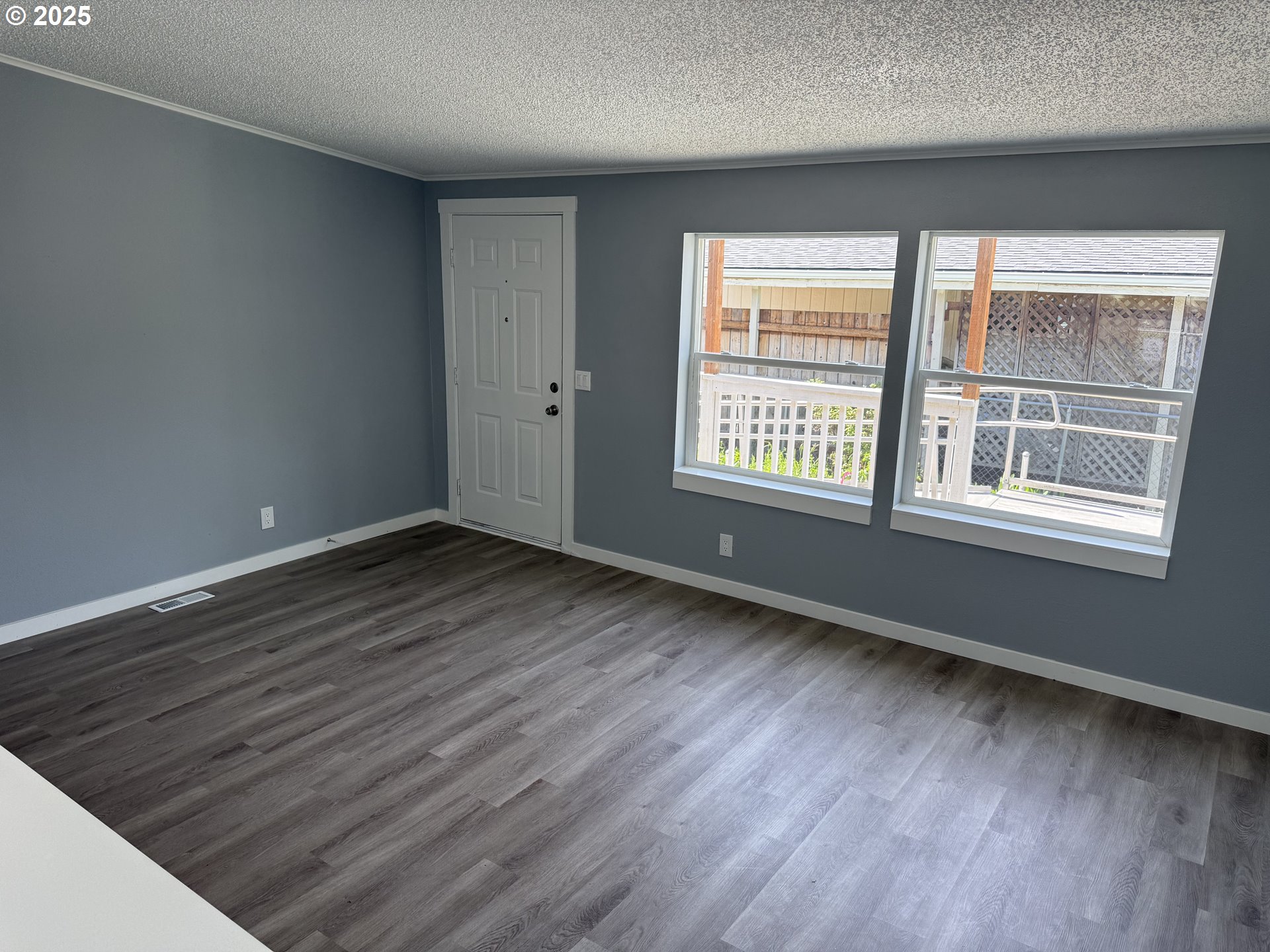 13115 Southeast Foster Road, Unit 50 Portland, OR 97236 - Photo 4 of 9 Gallery Image 4