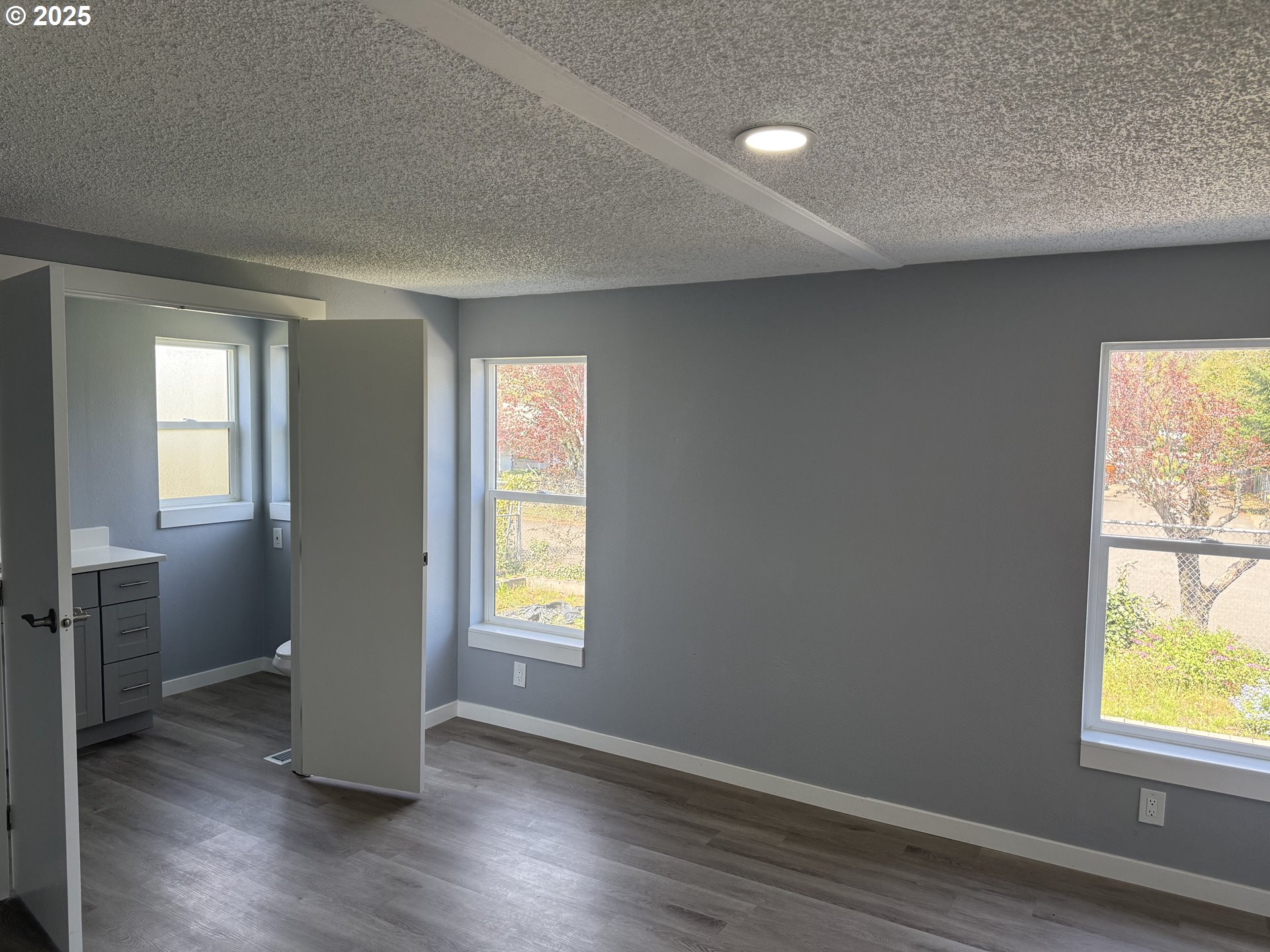 13115 Southeast Foster Road, Unit 50 Portland, OR 97236 - Photo 7 of 9 Gallery Image 7