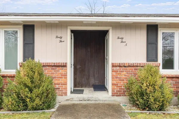 $2,500 | 45 -45A Kinglet Drive, Unit A, Shrewsbury, MA 01545