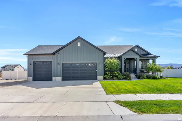 $789,000 | 4822 North Canaan Peak Drive, Eagle Mountain, UT 84005