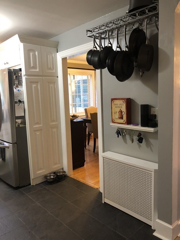 7 Cardinal Road Worcester, MA 01602 - Photo 11 of 30 Gallery Image 11