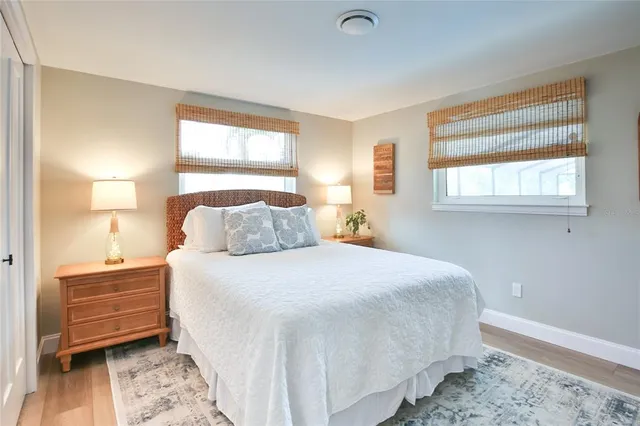 $14,000 | 211 Island Circle, Sarasota, FL 34242