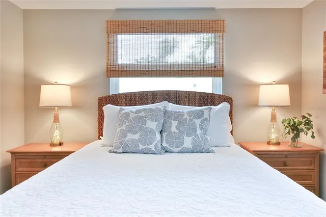 $14,000 | 211 Island Circle, Sarasota, FL 34242