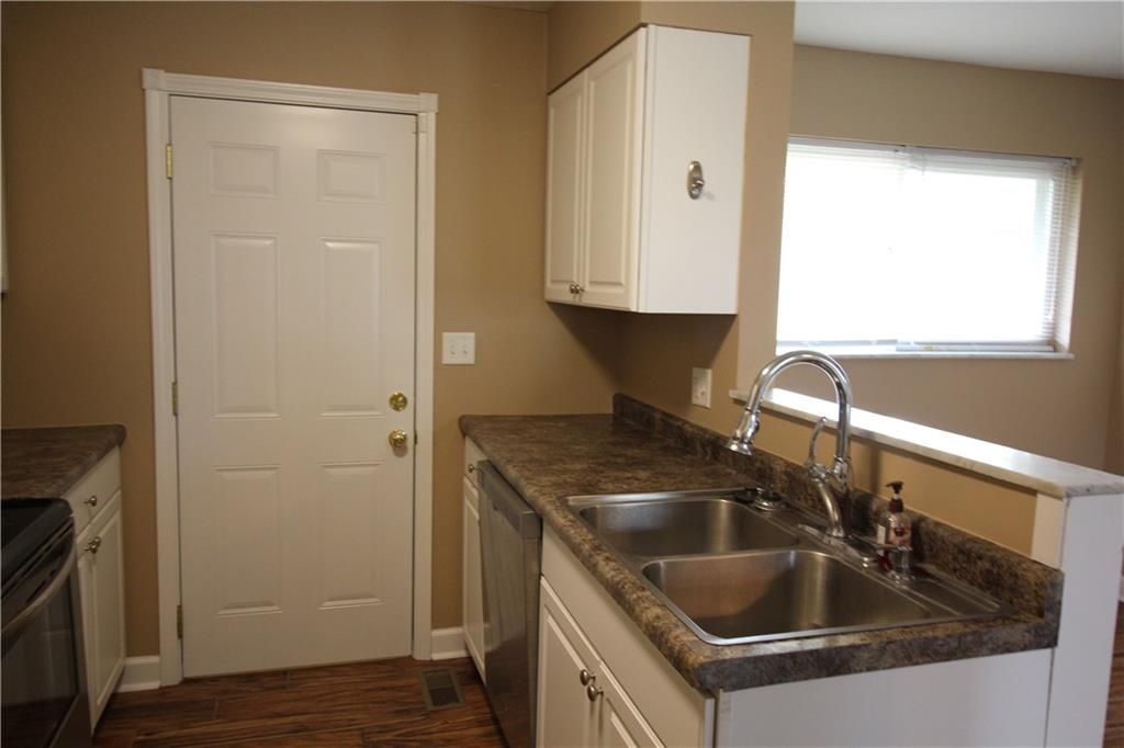4940 Tincher Road Indianapolis, IN 46221 - Photo 13 of 22 Gallery Image 13