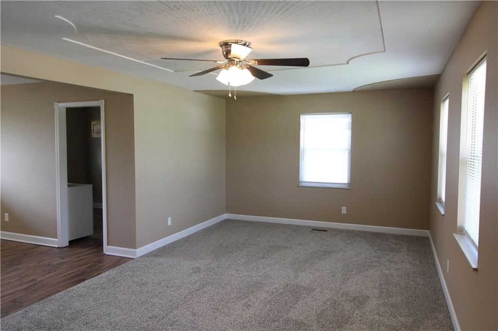 4940 Tincher Road Indianapolis, IN 46221 - Photo 7 of 22 Gallery Image 7