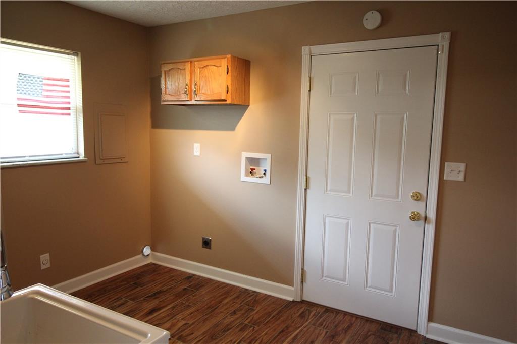 4940 Tincher Road Indianapolis, IN 46221 - Photo 10 of 22 Gallery Image 10