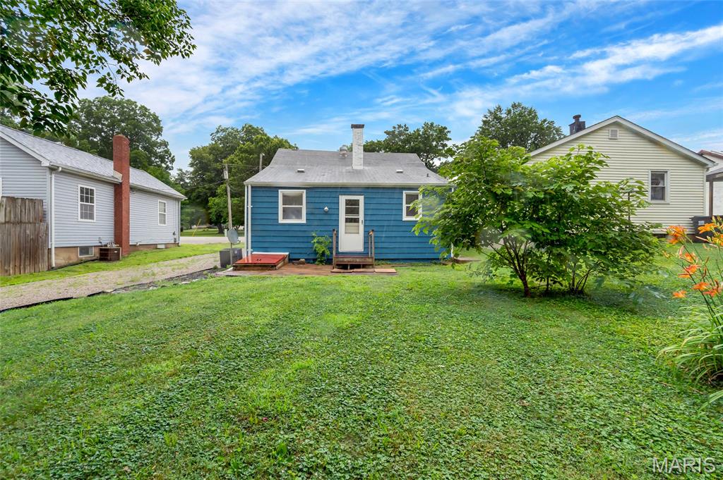 517 South Church Street Waterloo, IL 62298 - Photo 22 of 31