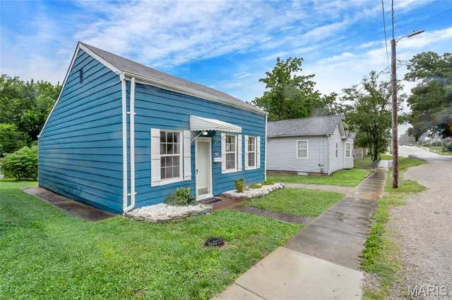 $159,500 | 517 South Church Street, Waterloo, IL 62298