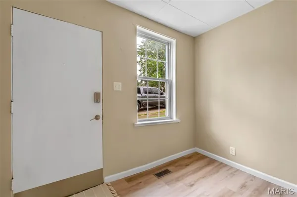 $138,500 | 517 South Church Street, Waterloo, IL 62298