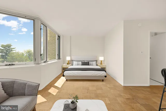 $215,000 | 2800 Wisconsin Avenue Northwest, Unit 609, Washington, DC 20007