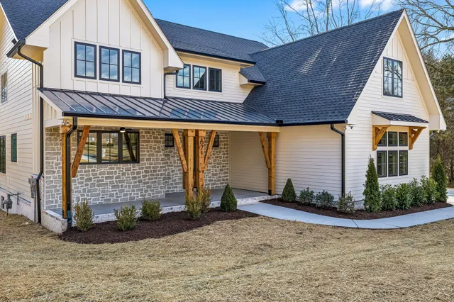 $1,449,000 | 671 Baker Road, Columbia, TN 38401