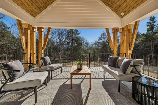 $1,449,000 | 671 Baker Road, Columbia, TN 38401