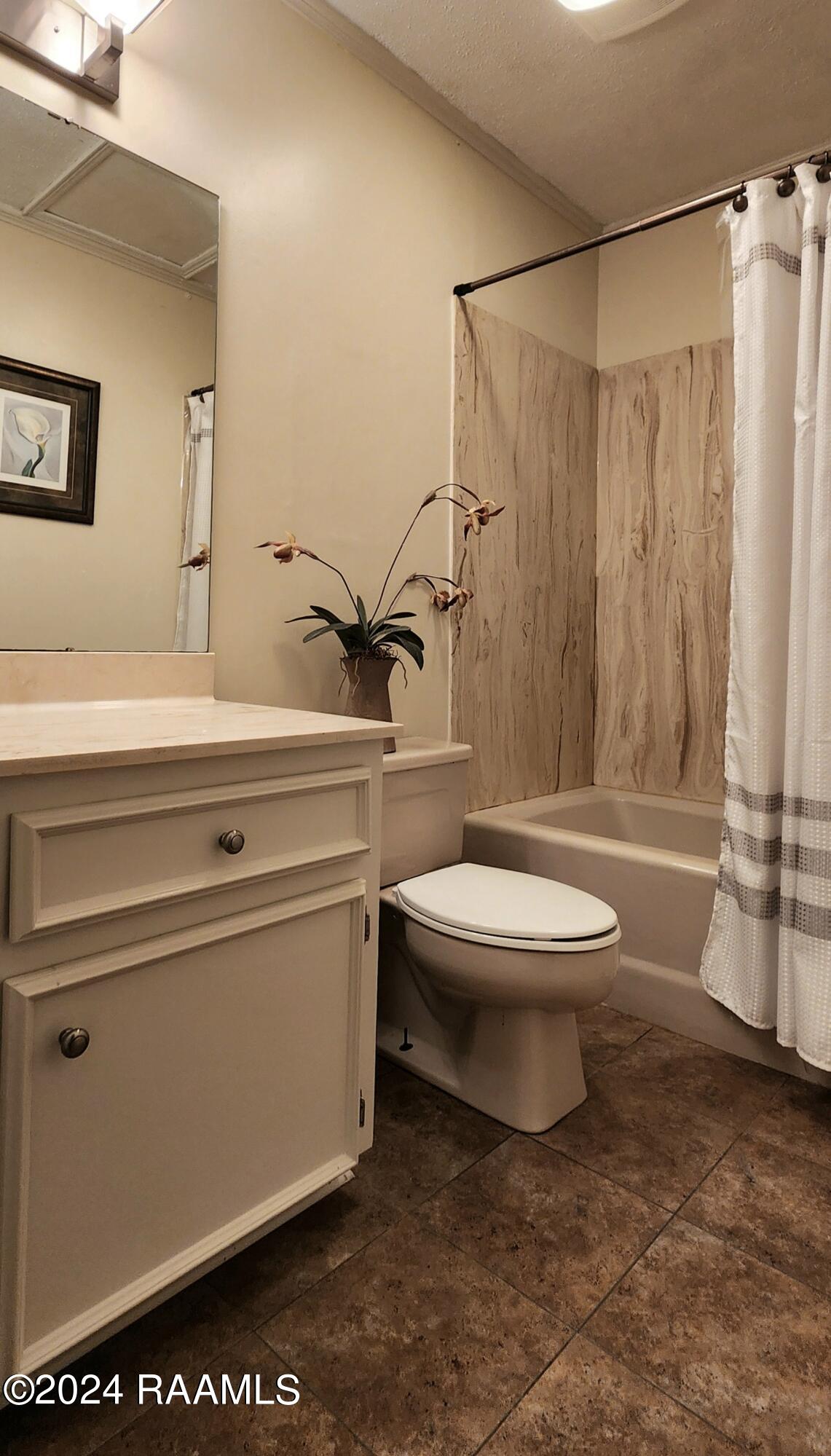 201 Rue Faubourg Lafayette, LA 70508 - Photo 8 of 11 20240418_140202