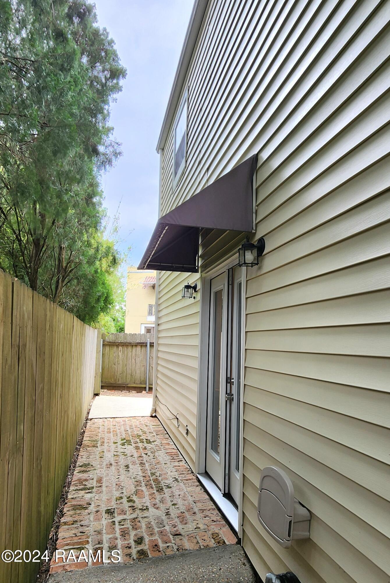 201 Rue Faubourg Lafayette, LA 70508 - Photo 9 of 11 20240418_135524