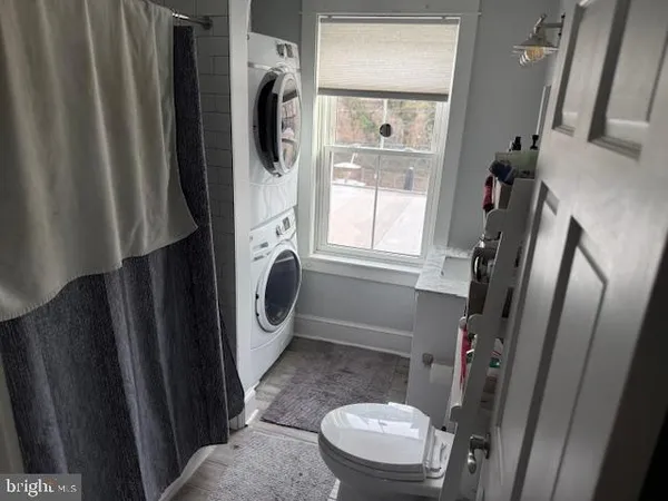$2,275 | 4227 Station Street, Philadelphia, PA 19127