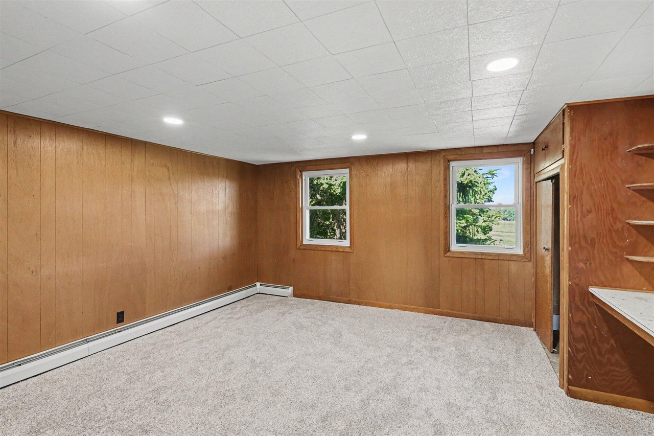6923 Young Road Bellevue, MI 49021 - Photo 14 of 36