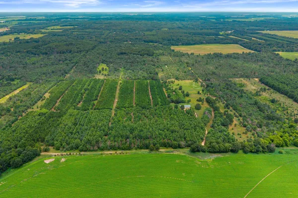 $149,900 | Deer Path, Unit 4, Hancock, WI 54943