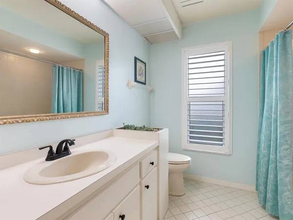 $335,000 | 4004 Wilshire Circle East, Unit 89, Sarasota, FL 34233