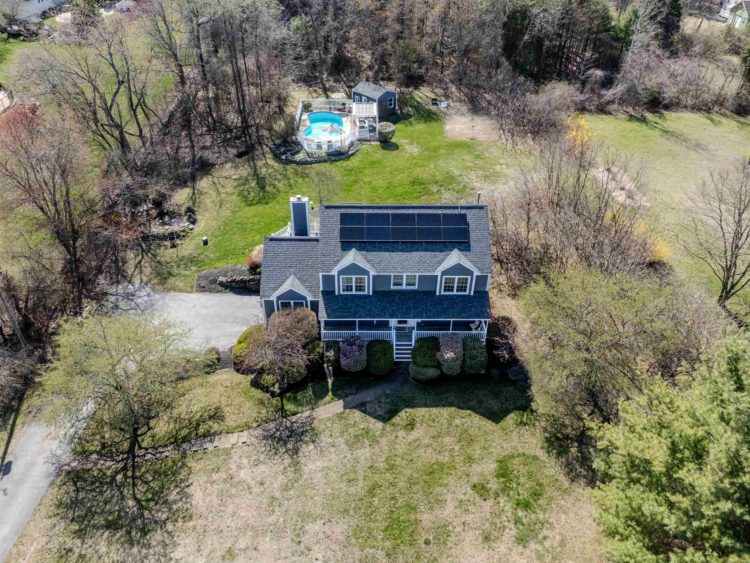 85 High Range Road Londonderry, NH 03053 - Photo 3 of 57