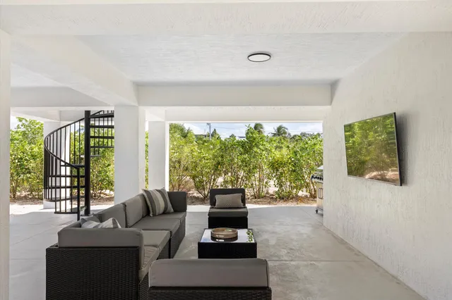 $175,000 | 27433 Antigua Road, Summerland Key, FL 33042