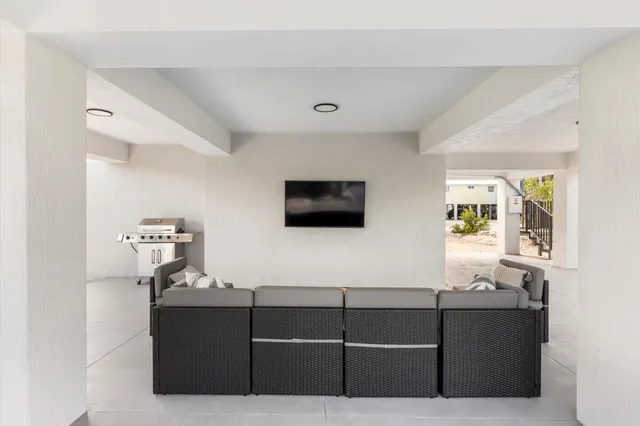 $175,000 | 27433 Antigua Road, Summerland Key, FL 33042