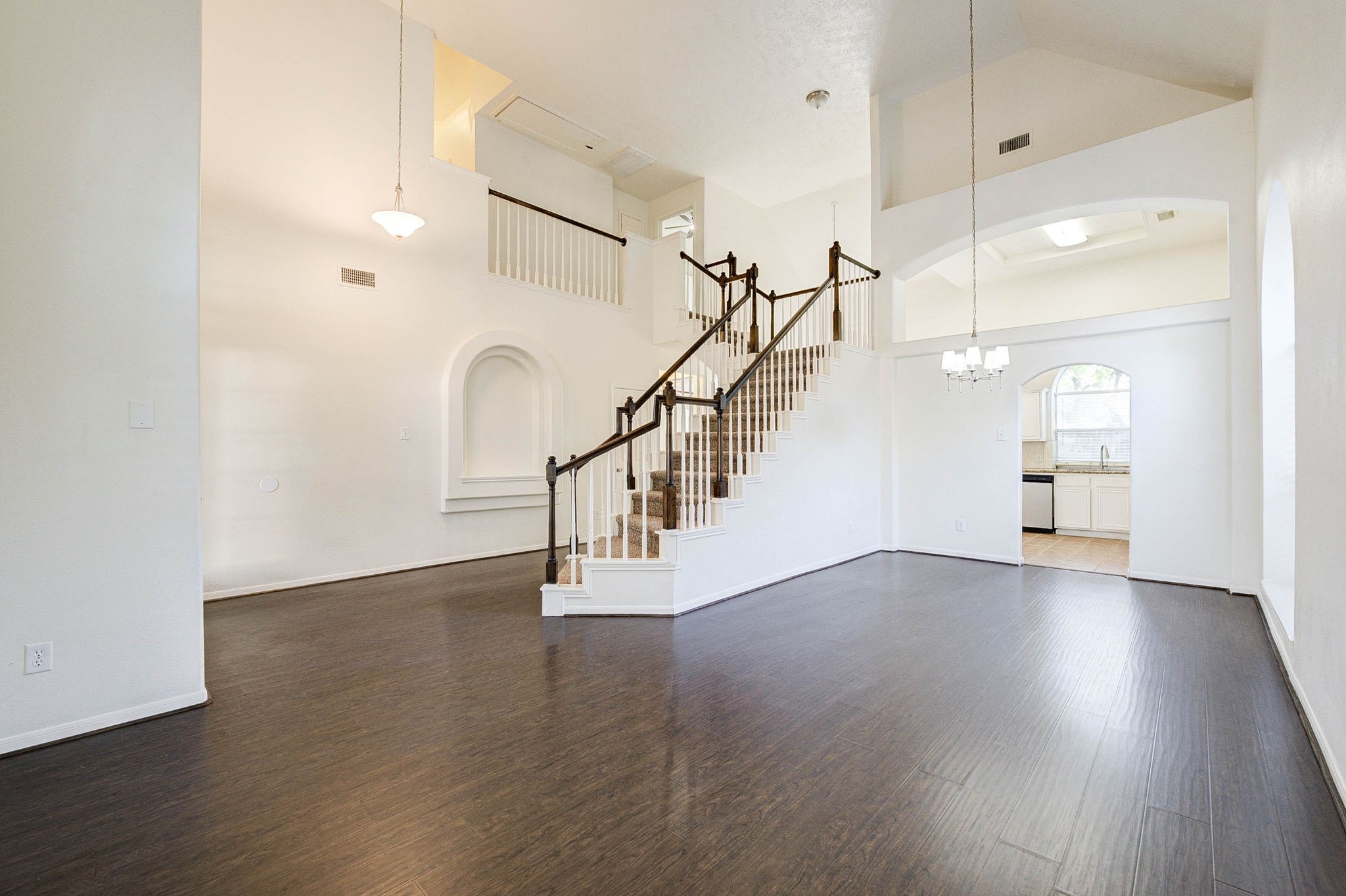 1326 Chesterpoint Drive Spring, TX 77386 - Photo 7 of 40