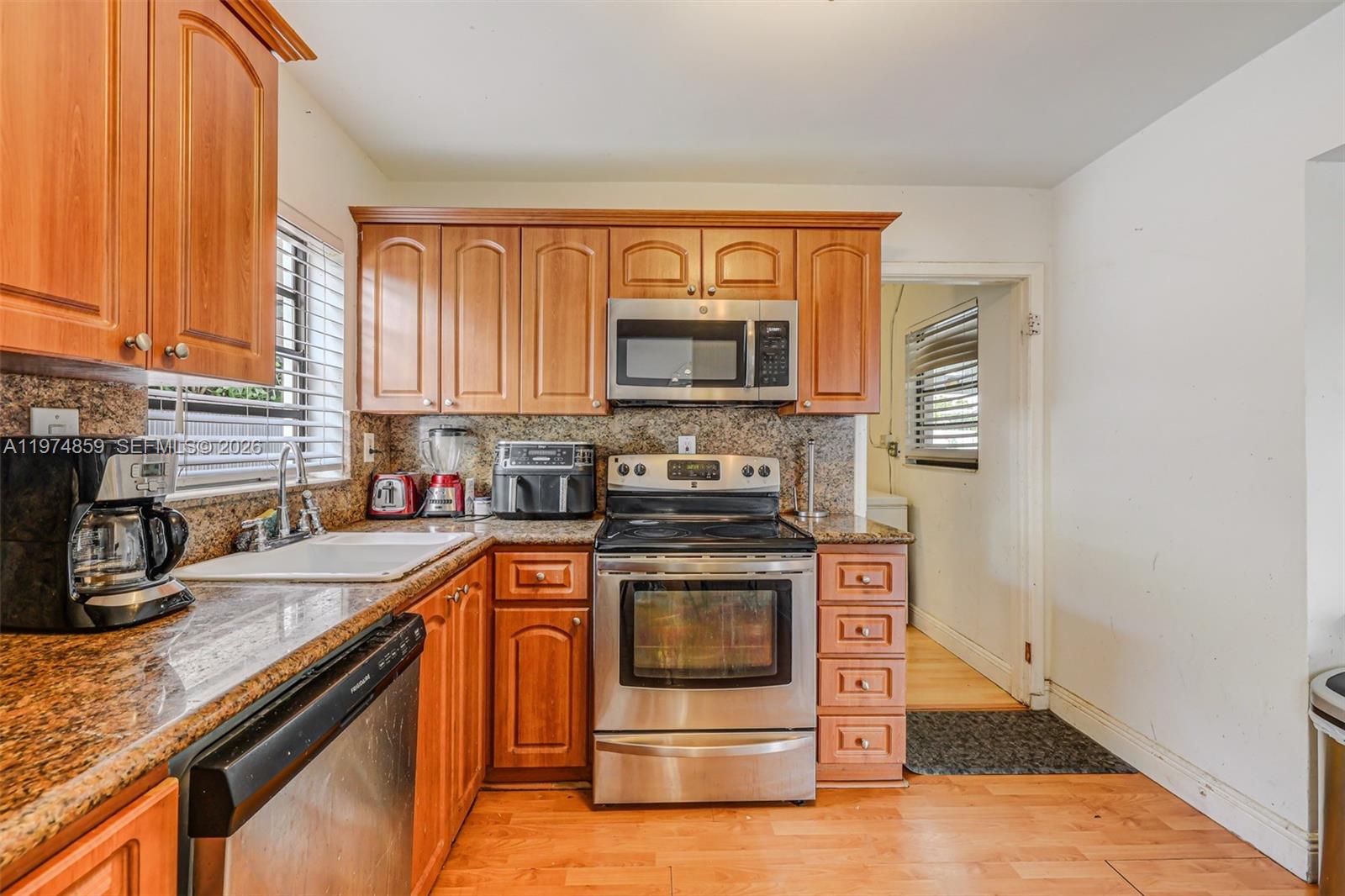 11751 Southwest 30th Street Miami, FL 33175 - Photo 21 of 57