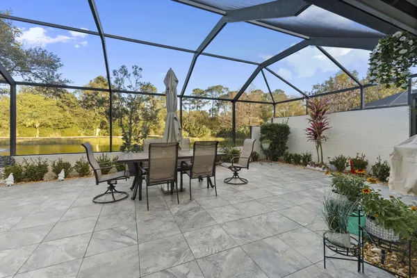 $369,000 | 1980 Olde Bridge Drive, Vero Beach, FL 32966