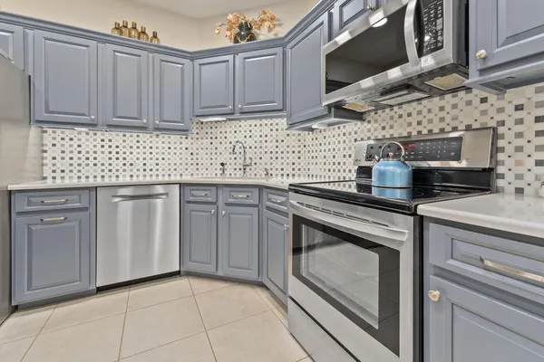 $369,000 | 1980 Olde Bridge Drive, Vero Beach, FL 32966