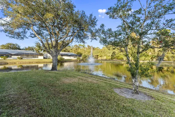 $369,000 | 1980 Olde Bridge Drive, Vero Beach, FL 32966