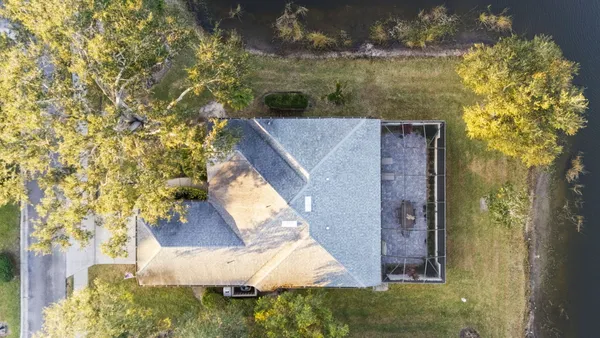 $369,000 | 1980 Olde Bridge Drive, Vero Beach, FL 32966