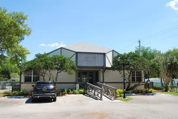 $369,000 | 1980 Olde Bridge Drive, Vero Beach, FL 32966