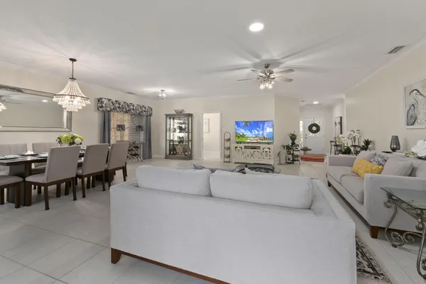 $369,000 | 1980 Olde Bridge Drive, Vero Beach, FL 32966