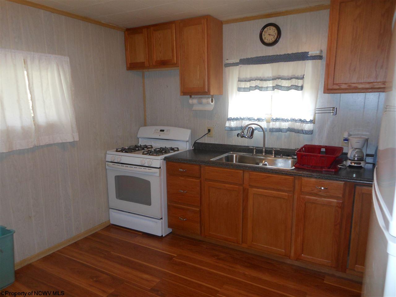 784 Beulah Road Morgantown, WV 26508 - Photo 5 of 13 Gallery Image 5