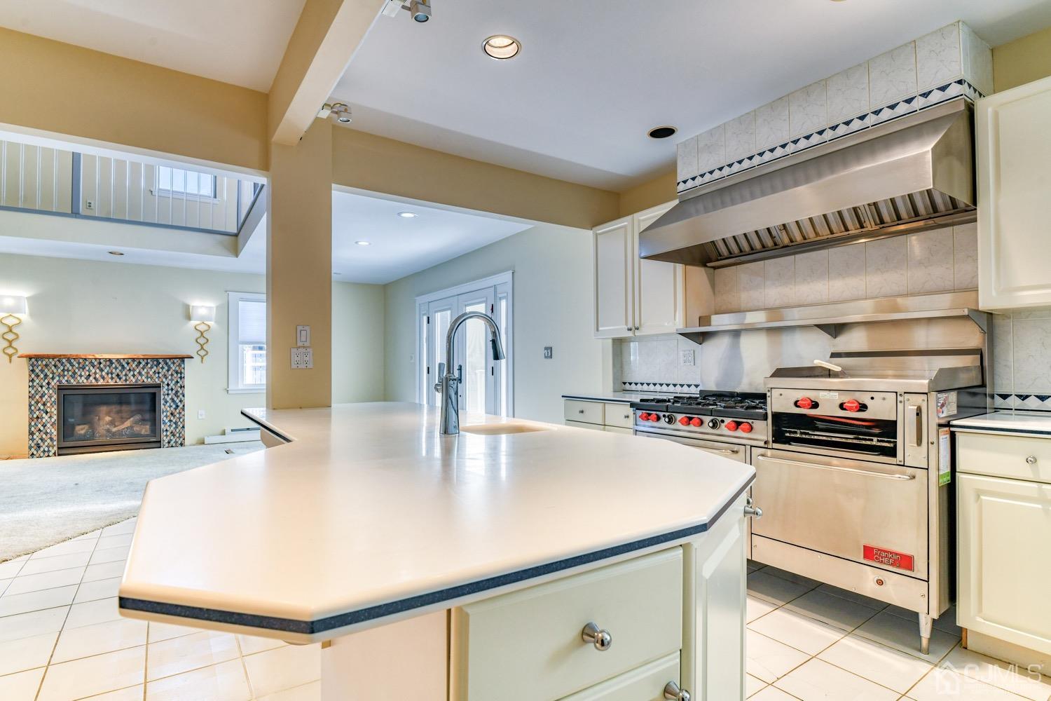 117 Milltown Road East Brunswick, NJ 08816 - Photo 13 of 51 Gallery Image 13