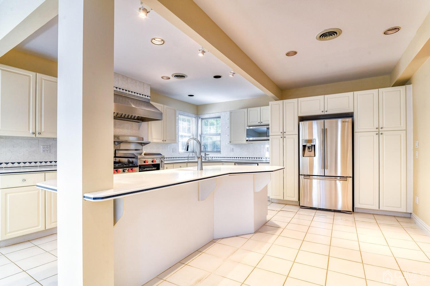 117 Milltown Road East Brunswick, NJ 08816 - Photo 17 of 51 Gallery Image 17