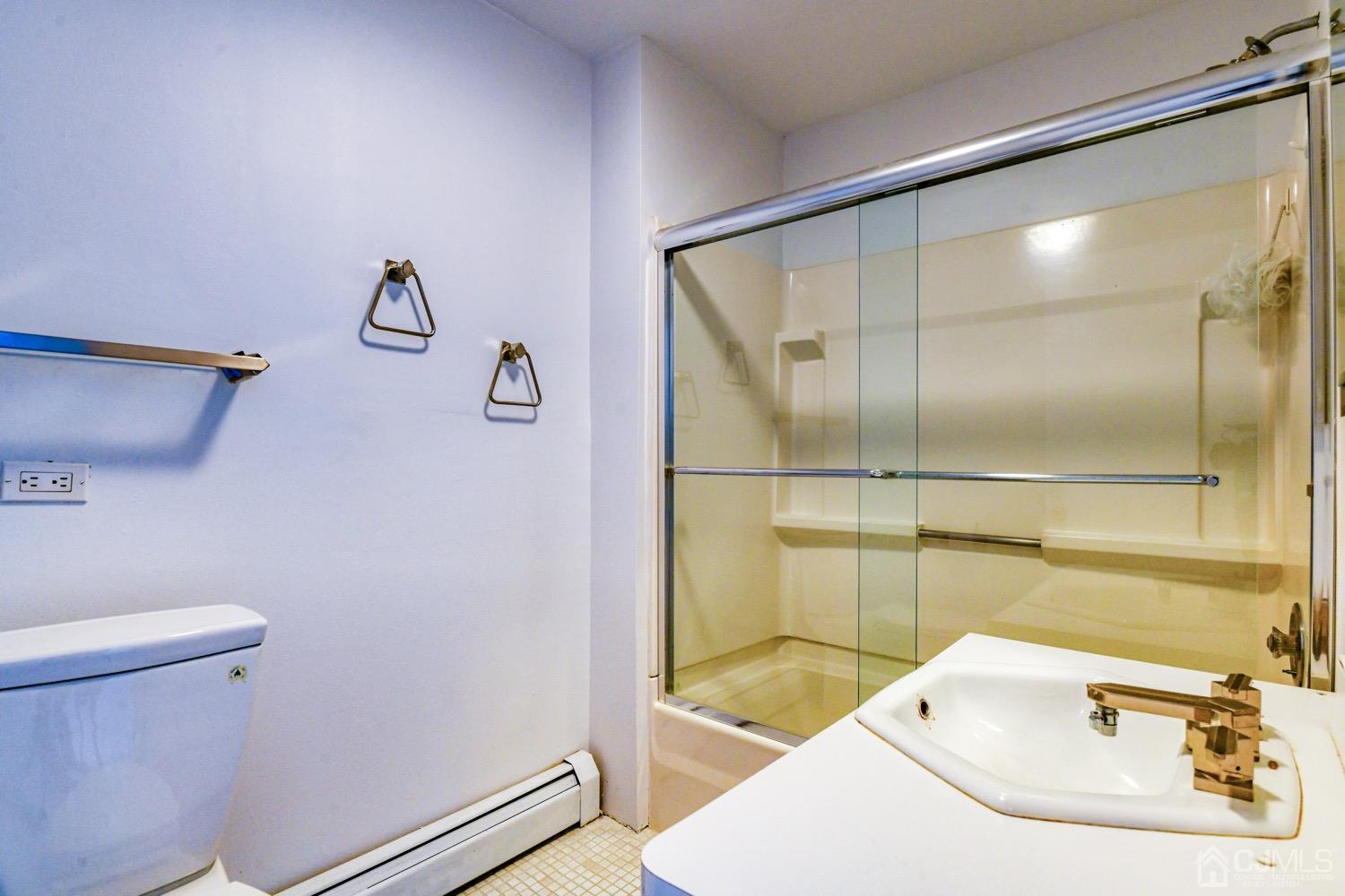 117 Milltown Road East Brunswick, NJ 08816 - Photo 34 of 51 Gallery Image 34